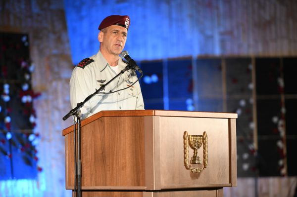 הרמטכ"ל: "האתגרים לא תמו, נגיב בעוצמה לפגיעה"