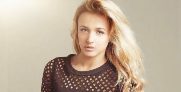 מזל טוב: עדן בן זקן בהיריון ראשון