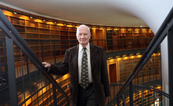 "אני לא נוסע חשוב": סיפור קצר על מאיר שמגר ז"ל