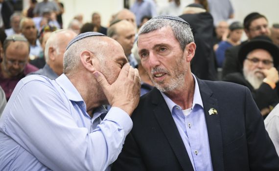 קרע קשה בין הרב רפי פרץ למוטי יוגב