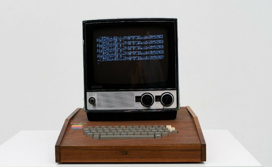 המחשב הראשון מוצע למכירה ב-1.7 מיליון דולר