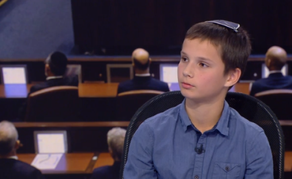 צפו: עמית סגל הדור הבא • מומחה לפוליטיקה בן 14