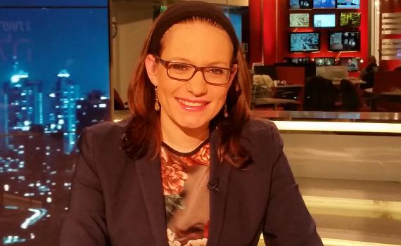 מהארכיון: כשסיון רהב בת ה-9 שלחה משחקי מילים לעיתון