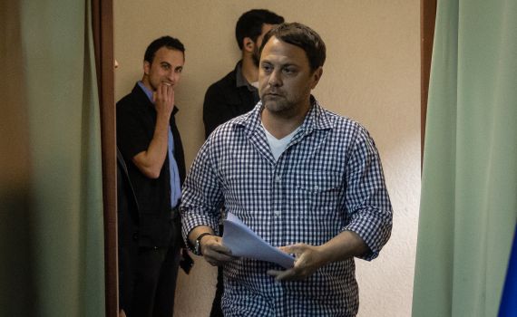 האשמה נוספת: החוקרת הציצה בהתכתבויות עם יאיר נתניהו