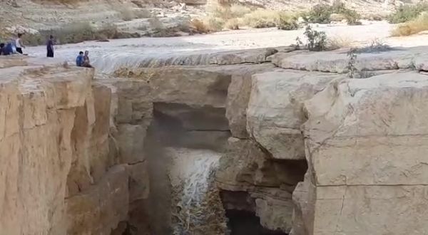 מרהיב ועוצמתי: זרימות אדירות בנחלי הדרום. צפו