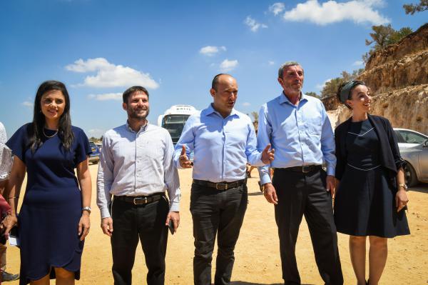 ראשי ימינה דנו: "מחוייבים גם בלי ספינים של החתמות"