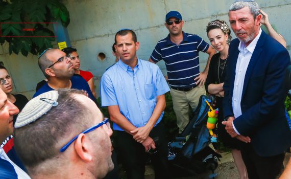 מבצר את מעמדו: הרב רפי מינה 44 חברים בבית היהודי