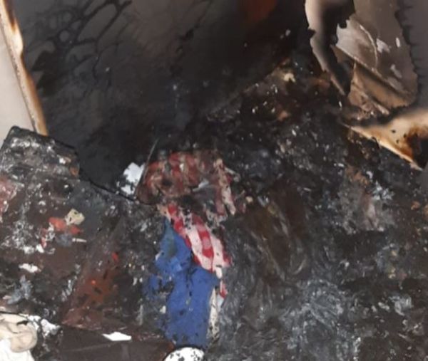 אישה נספתה בשריפה בדירתה; המשטרה פתחה בחקירה