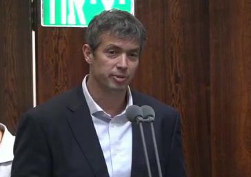 הנדל: "השתתפות הרב סדן בהפגנה מצערת הרבה יותר"