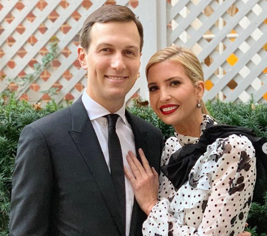 חגיגה בבית הלבן: לאיוונקה וג׳ארד מגיע מזל טוב!