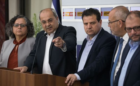 אחרי 20 שנה: הרשימה המשותפת תוזמן למו"מ קואליציוני