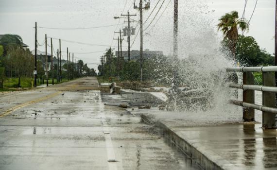 לקראת סופ"ש: מה זה סופה טרופית ואיך מתכוננים אליה