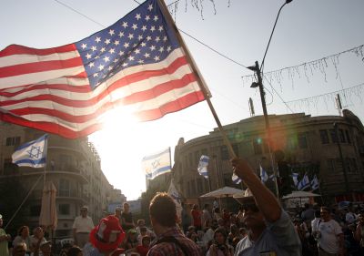הרב שרלו: הקשר עם יהודי ארה"ב לא סותר את ההלכה
