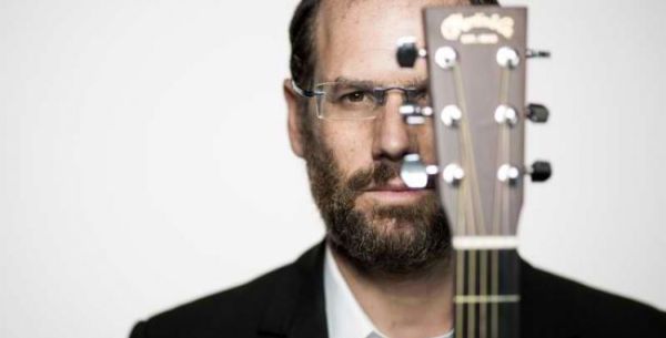 מפתיע: אהרן רזאל משחרר סינגל באנגלית