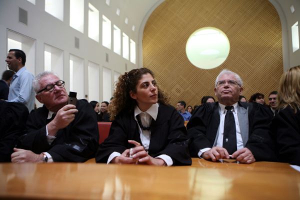 הפרקליטה: "שי ניצן מפעיל אנשים כמו מריונטות"