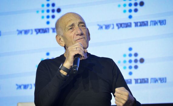 "לראשונה בחיי": אולמרט חושף למי יצביע בבחירות