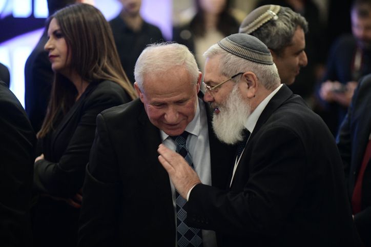 בן דהן לדיכטר: "אני כאן לרשותך לכל שאלה ועזרה"