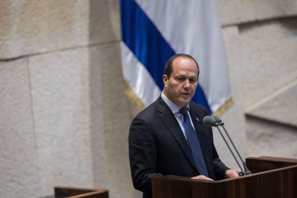 ניר ברקת לגנץ: "אל תבנה על ״מרד״ אצלנו"