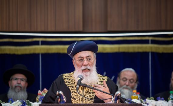 קורא לנשים להתייצב: "למנוע חילול הקודש"