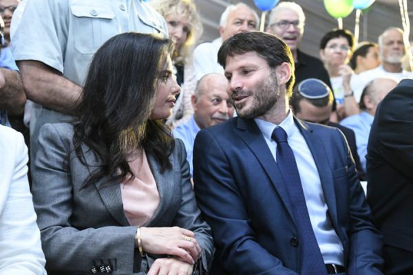 סמוטריץ' על שקד: "לקבל מי שמאמין בדרך"