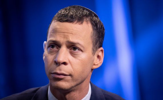 אחרי הקרבות בטוויטר: עמית סגל ורזי ברקאי נפגשו