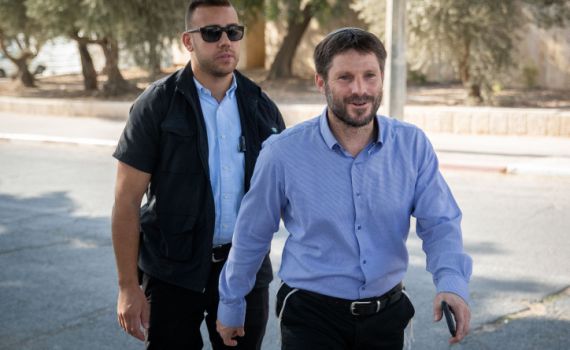 סמוטריץ נגד המשנה ליועמ"ש: "מערער משילות"