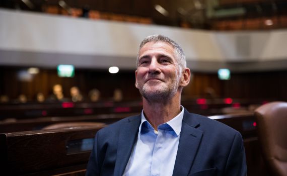 יאיר גולן: להקים קואליציה עם איימן עודה ובלי בנט