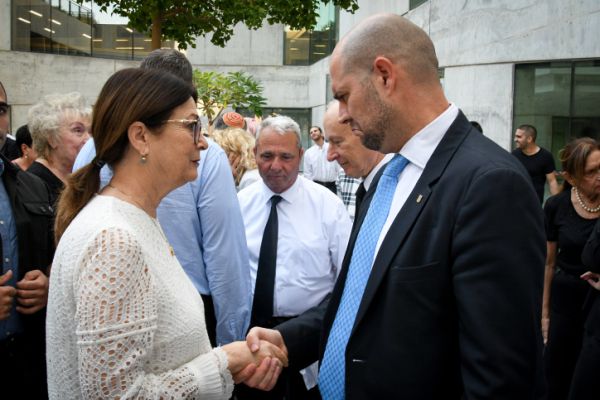 אחרי העימות הסוער: אוחנה וחיות נפגשו ולחצו ידיים