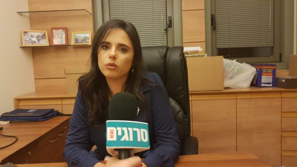 איילת שקד לסרוגים: "אין מגעים לכניסה לליכוד"