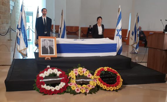 הנשיא ברק, שקד וגנץ: חולקים כבוד אחרון לשופט שמגר