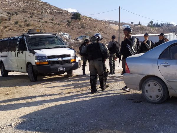 חשד: אוהל מג"ב הוצת ב'קומי אורי', החשוד נמלט