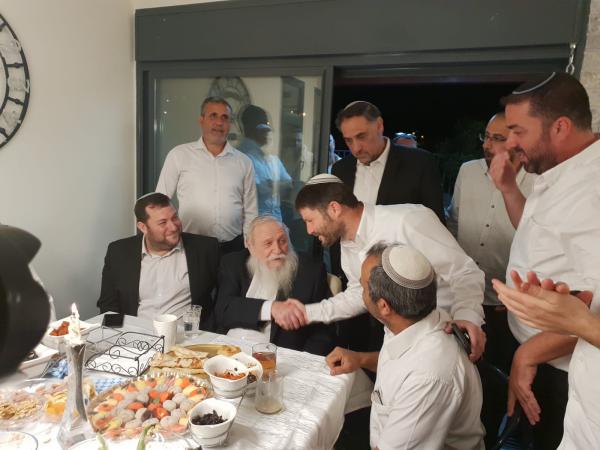 לקדם את המיזוג: סמוטריץ' נפגש עם הרב דרוקמן