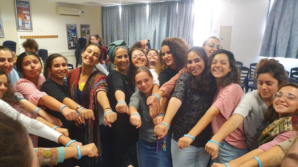 צעירי האיחוד הלאומי ממשיכים את הקמפיין