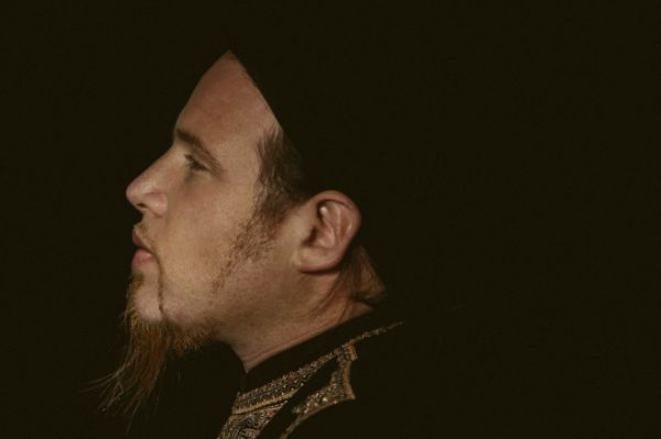 היישר מפרס: בוצר בדואט מפתיע במיוחד. צפו