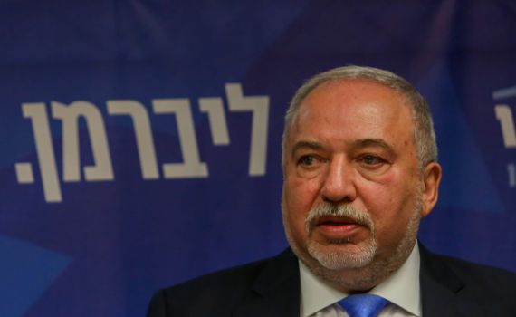 ליברמן: "נתמוך ברבנים מהציונות הדתית לרב ראשי"