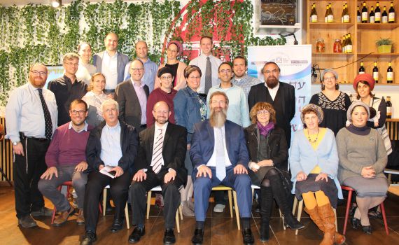 "ריגש לראות קהילה ללא מים וחשמל שהתעקשה לשמור שבת וכשרות"