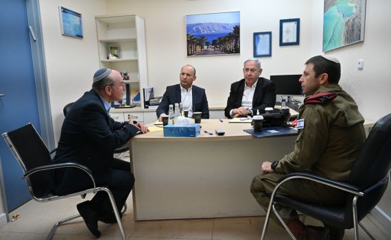 התייעצות ביטחונית בקריה: 3 סרוגים ונתניהו