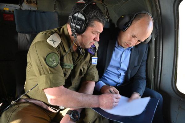 בנט: "מי שיורה על מדינת ישראל ביום, לא ישן בלילה"