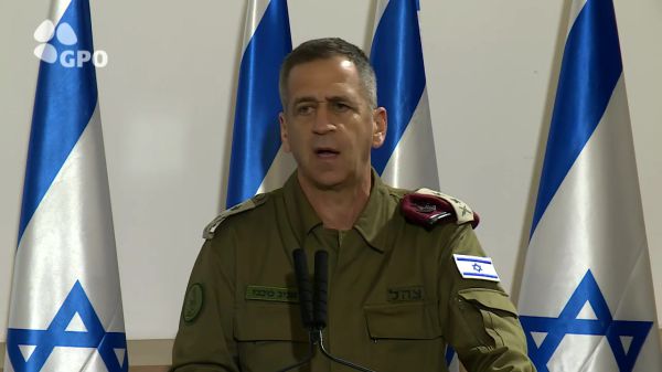 בעקבות הקורונה: הרמטכל ביטל טיסה לחו״ל