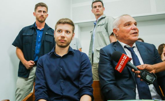 יאיר נתניהו: "גנץ וליברמן יקימו שבוע הבא ממשלה עם חמאס"