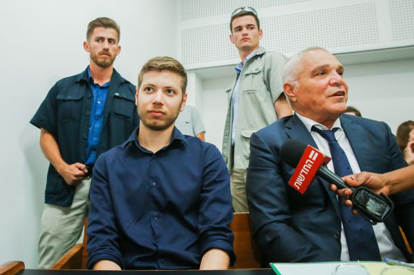 יאיר נתניהו: "גנץ וליברמן יקימו שבוע הבא ממשלה עם חמאס"