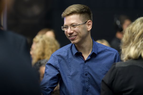 עימות; ינון מגל: "תתבייש" יאיר נתניהו: חוצפן גדול"