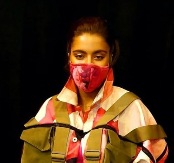 בהשראת מדי צה"ל: נועה קירל בלוק מחאה בטקס MTV