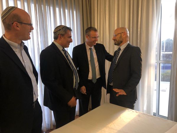 "שבוע להרכיב ממשלה": הליכוד וכחול לבן נפגשו בפעם השלישית