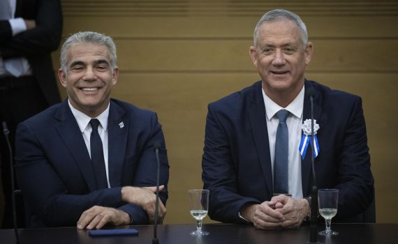 "לא פוסל": התנאי של יאיר לפיד לחיבור עם בני גנץ