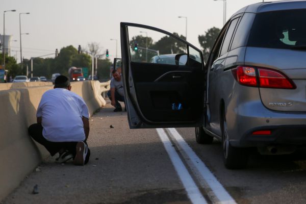 יום הלחימה השני: 400 רקטות מאתמול, 64 פצועים