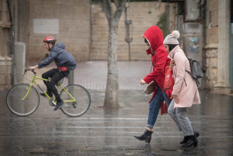 אחרי שבוע קייצי; החורף חוזר: תחזית מזג האוויר