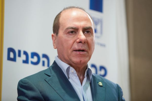 סילבן שלום קורא לאחדות: "יש עם שצריך לנהל"