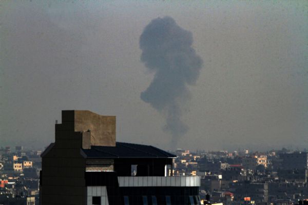 בתגובה למטח הרקטות: צה"ל תקף מטרות ברצועה