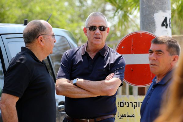 כחול לבן בגיבוי לנתניהו; ברשימה המשותפת תוקפים